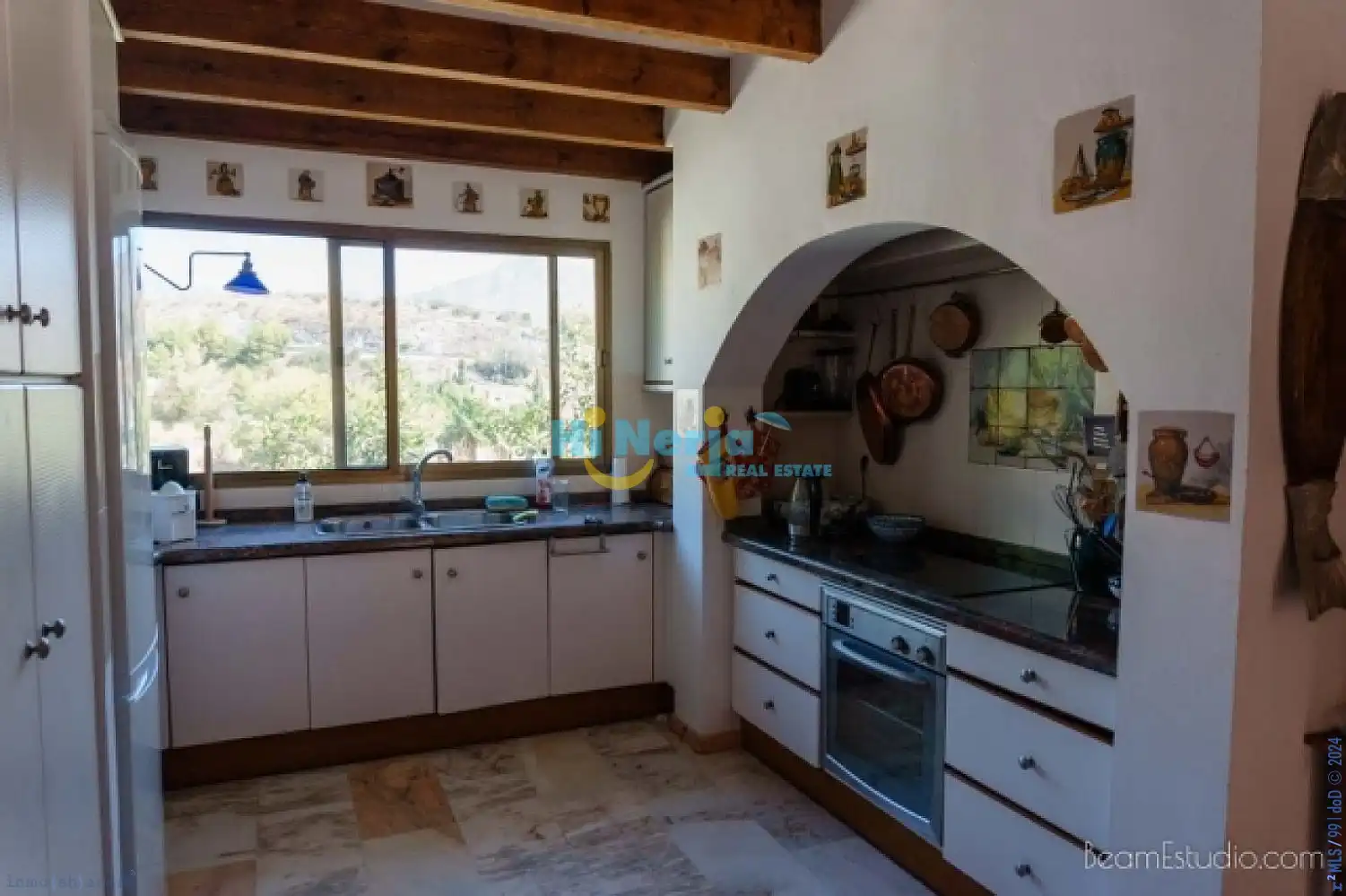 Chalet con piscina en venta en La Herradura, imagen 8
