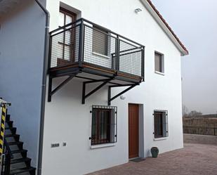 Balcony of House or chalet for sale in Matute  with Terrace and Balcony