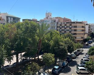 Vista exterior de Pis de lloguer en Alicante / Alacant amb Aire condicionat