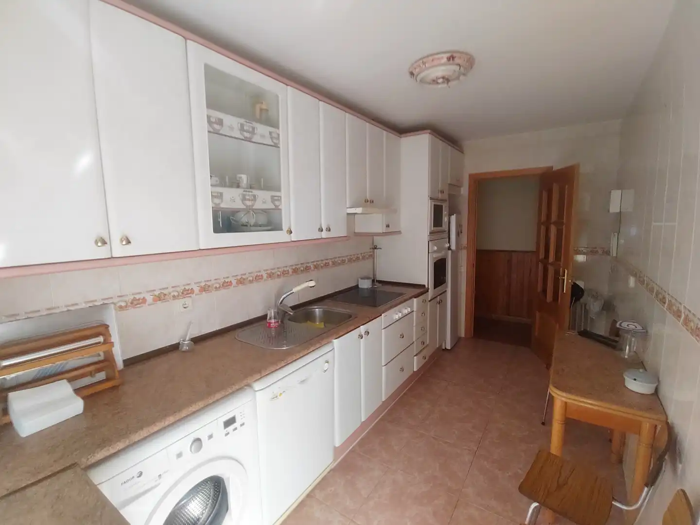 Küche von Wohnung zum Verkauf in Cercedilla mit Heizung, Terrasse und Abstellraum