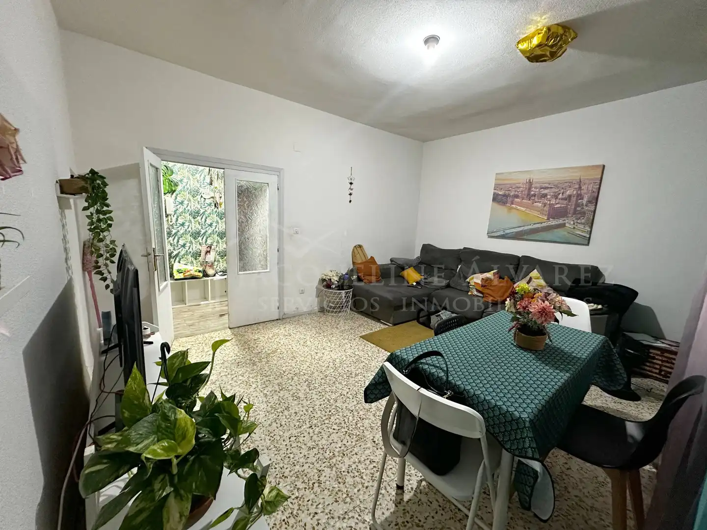 Living room of Flat for sale in Pantoja  with Furnished
