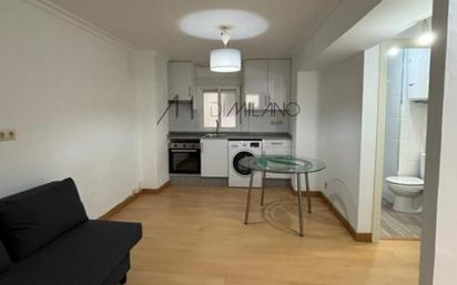 Living room of Flat for sale in Vigo   with Furnished