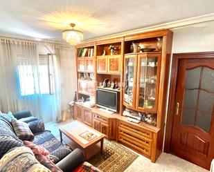Sala d'estar de Pis en venda en  Madrid Capital amb Aire condicionat i Calefacció