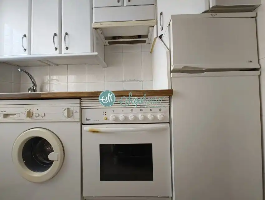 Cocina de Piso de alquiler en San Cristóbal de Segovia con Calefacción, Parquet y Amueblado