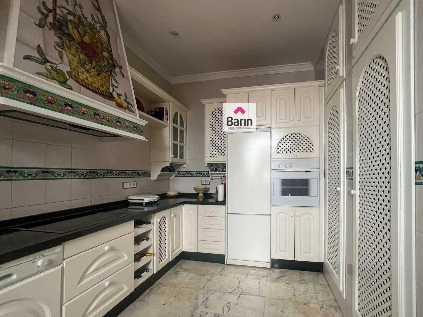 Kitchen of Houses for sale in La Roda de Andalucía  with Air Conditioner, Terrace and Storage room