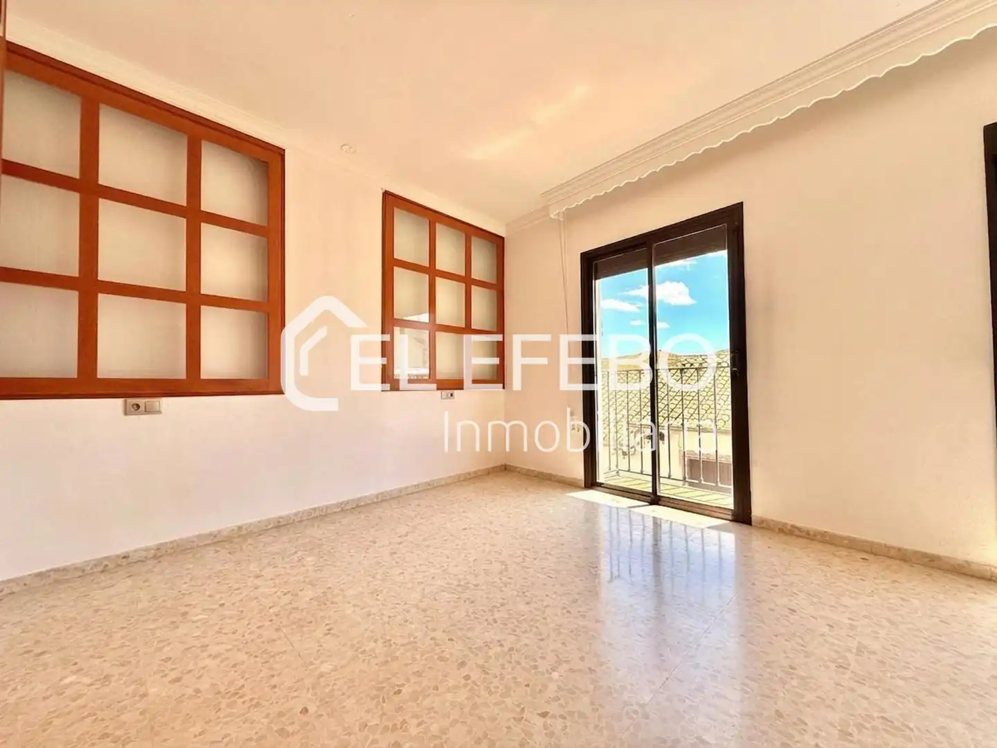 Vista exterior de Casa o xalet de lloguer en Antequera amb Aire condicionat, Calefacció i Terrassa