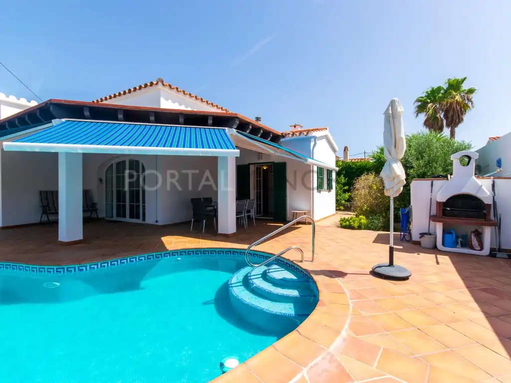Swimming pool of Houses for sale in Alaior  with Air Conditioner and Swimming Pool
