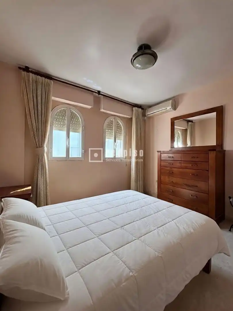 Habitación de Piso en venta en Mairena del Aljarafe con Aire acondicionado