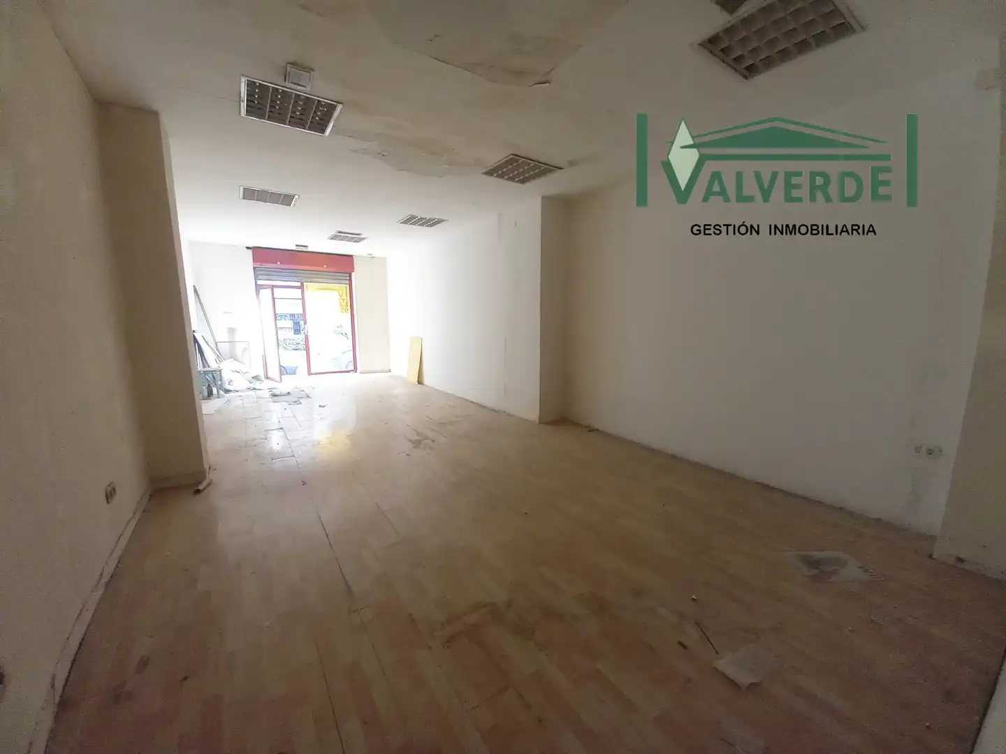 Local comercial en venta en Camino de Ronda 129, imagen 3