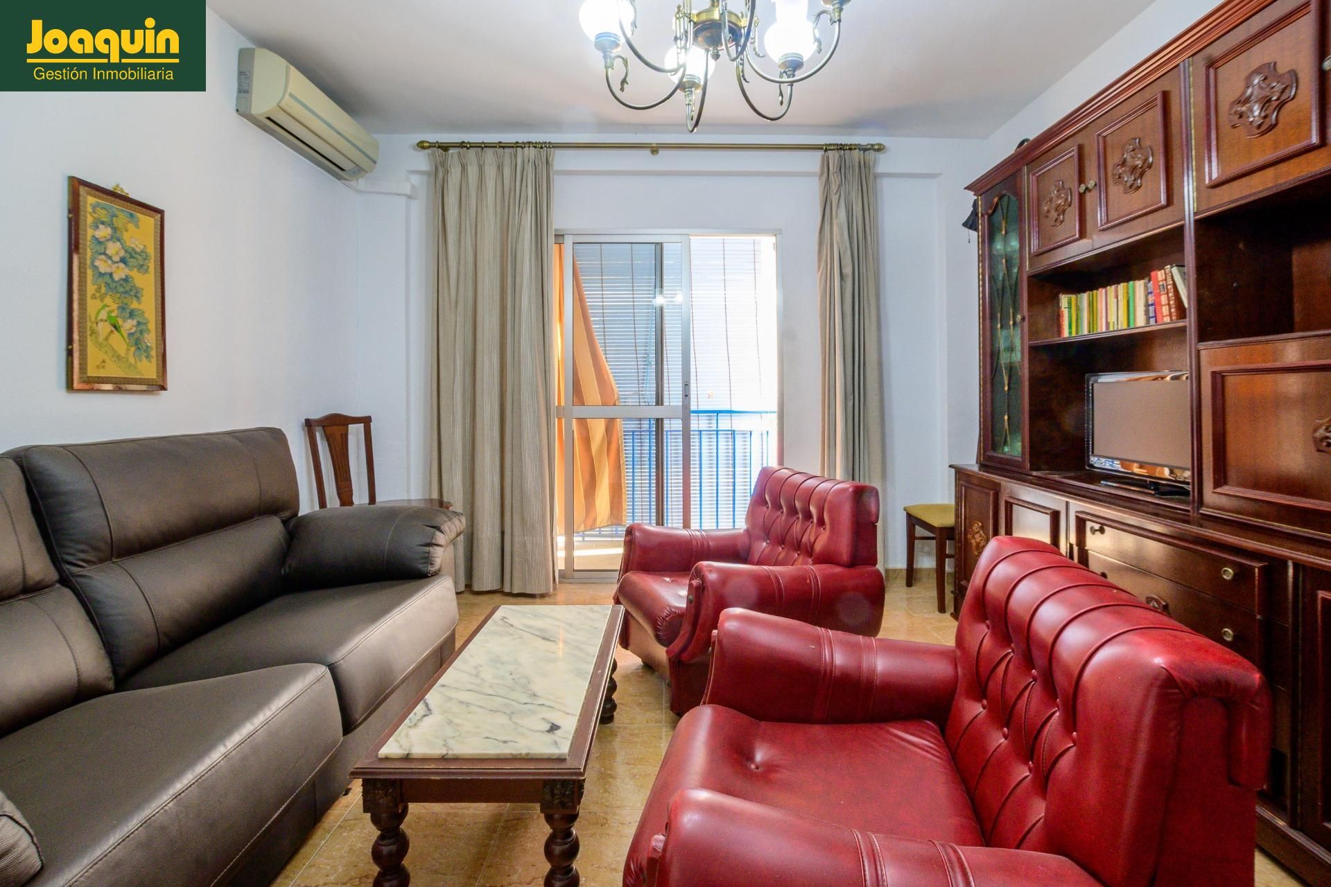 Sala d'estar de Pis en venda en  Córdoba Capital amb Aire condicionat i Terrassa