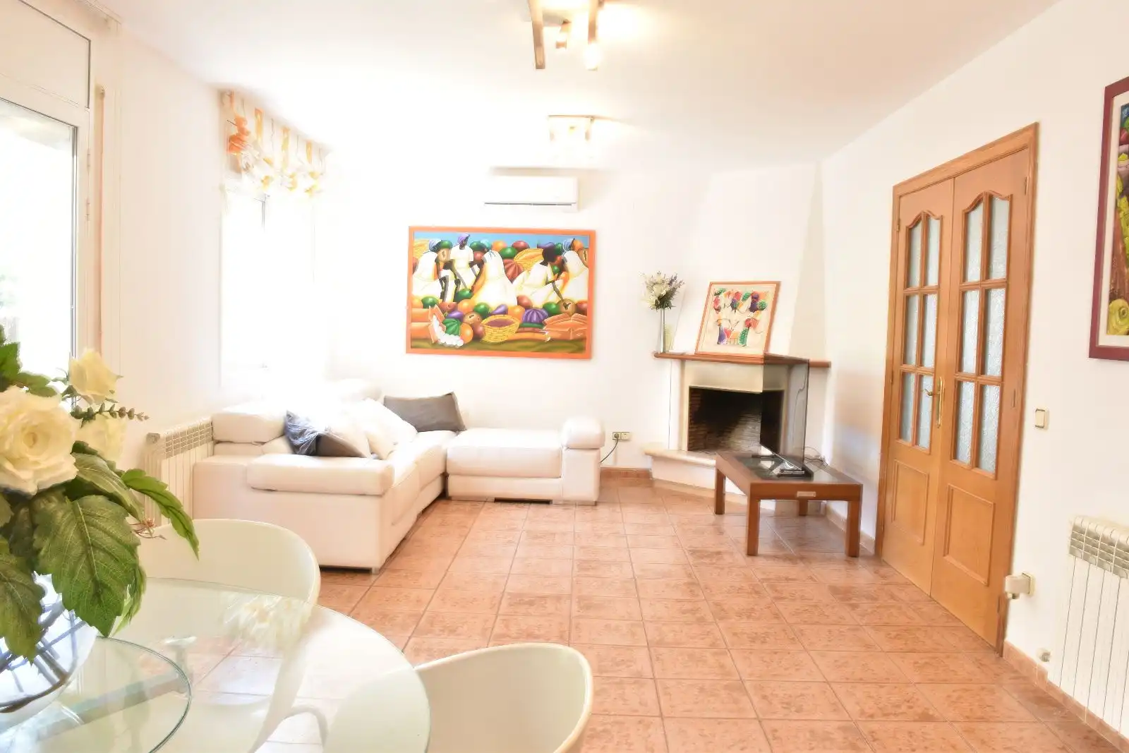 Sala d'estar de Casa o xalet en venda en El Vendrell amb Aire condicionat, Calefacció i Terrassa