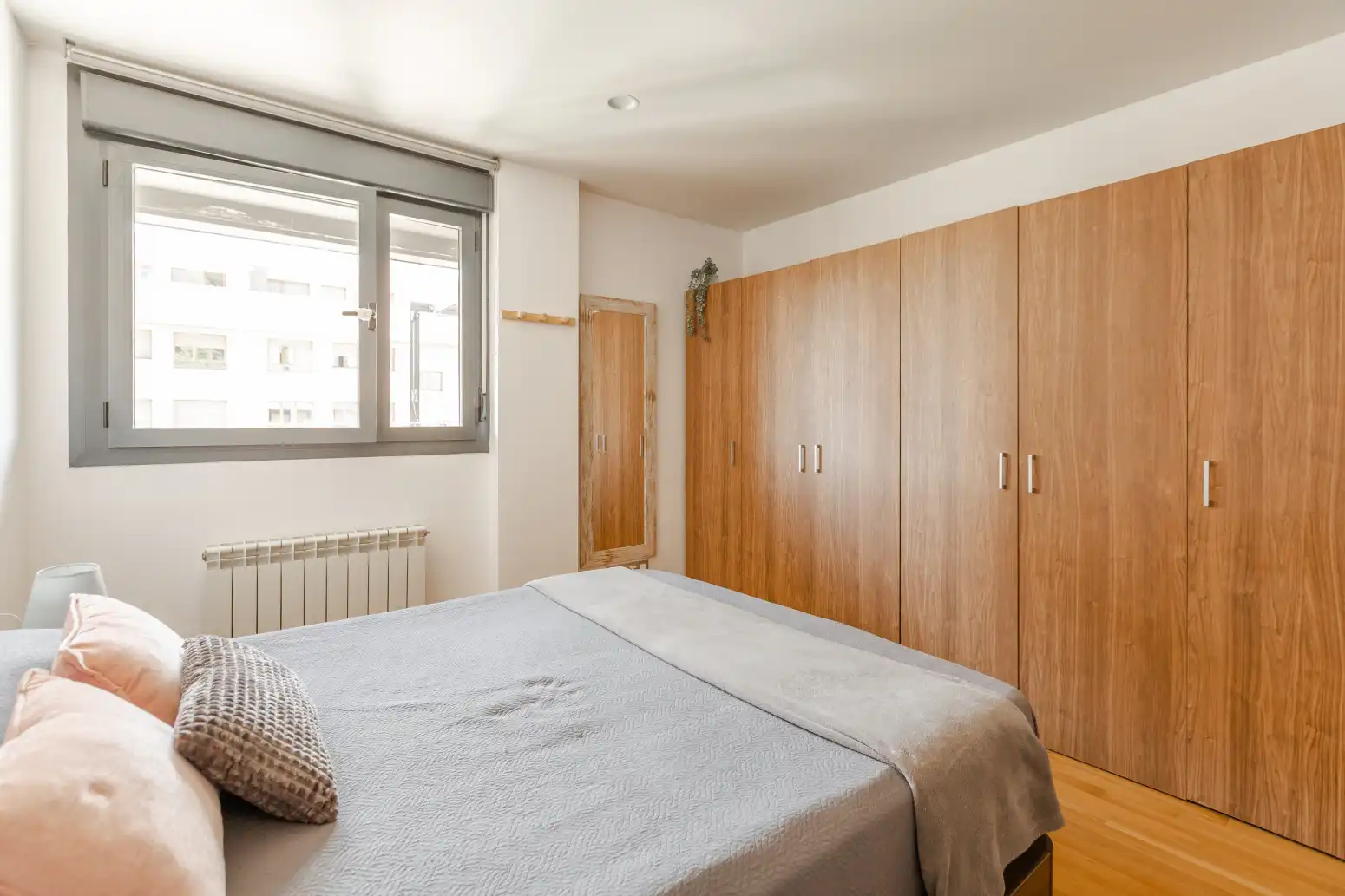 Habitación de Ático en venta en Huarte / Uharte con Calefacción, Parquet y Terraza