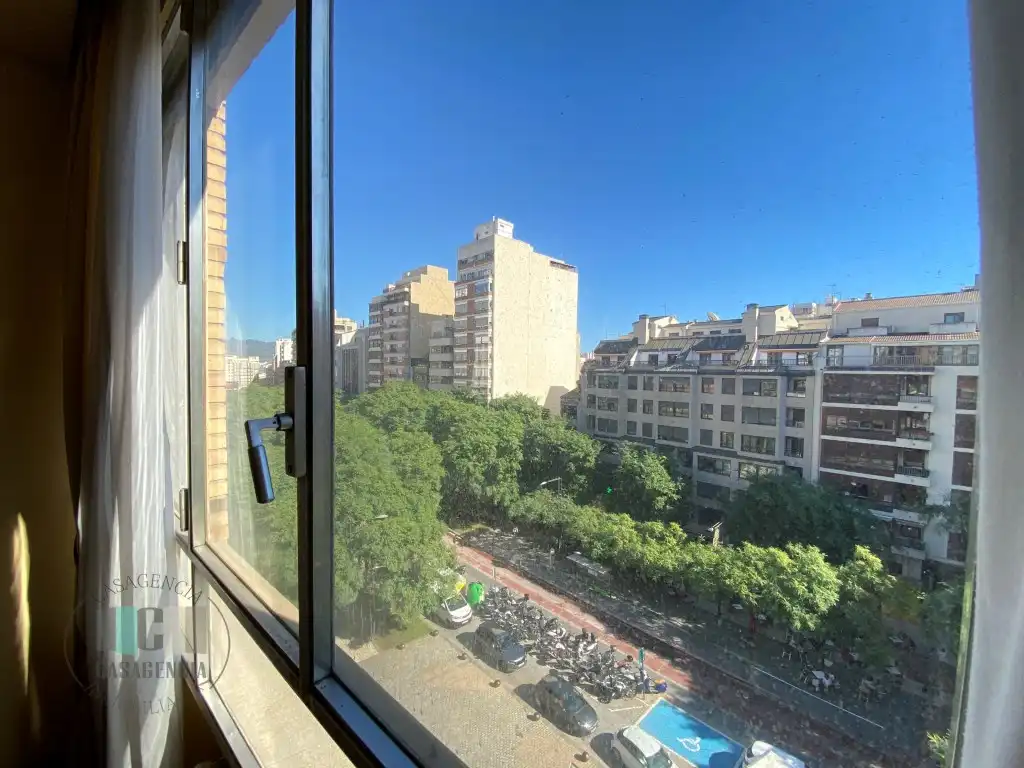 Piso en venta en Plaza Huerto Sogueros, Casco Histórico
