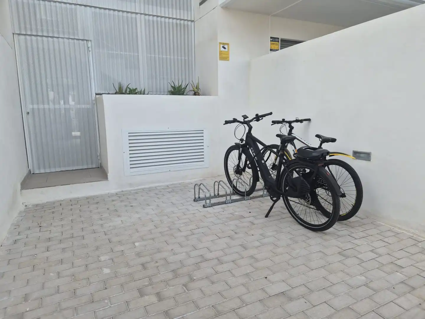 Parking de Piso en venta en Dénia con Aire acondicionado, Calefacción y Terraza