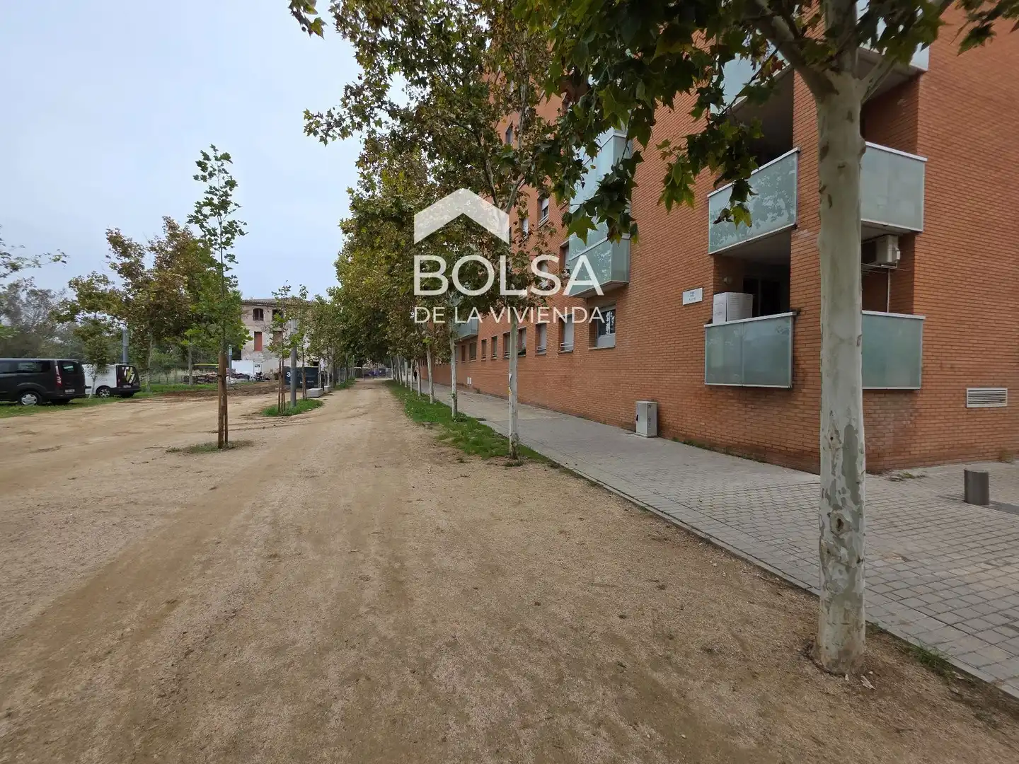 Vista exterior de Pis en venda en Manresa amb Terrassa i Moblat