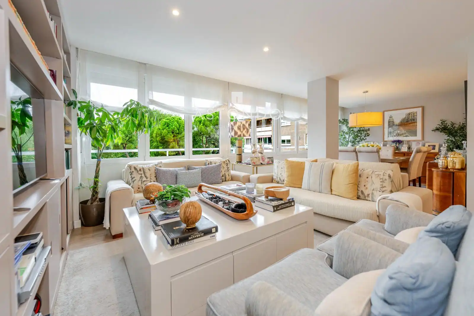 Living room of Flat for sale in Hortaleza