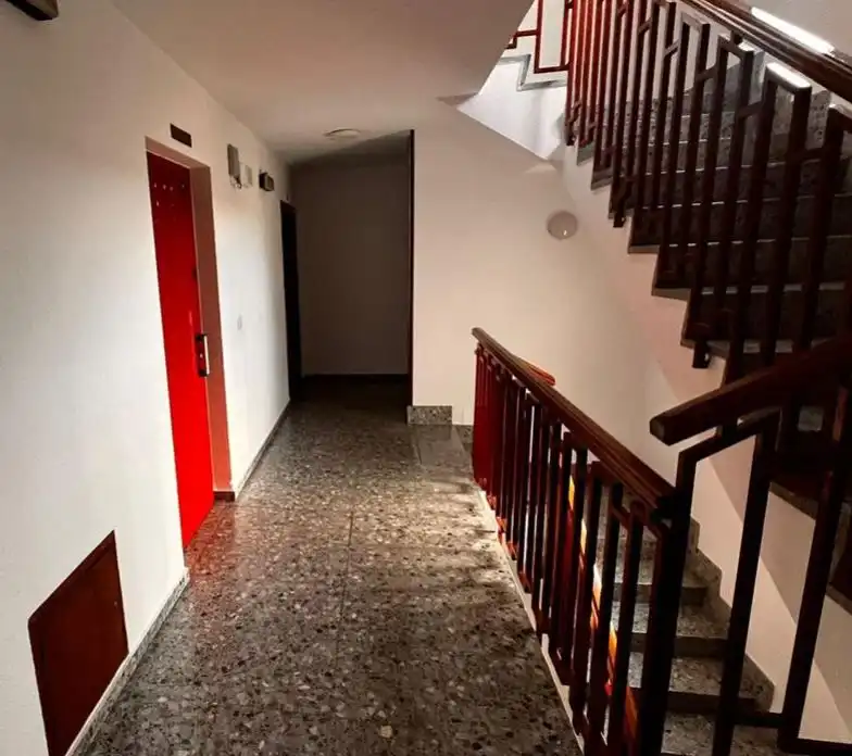 Wohnung zum Verkauf in Villarrobledo mit Balkon
