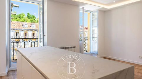 Foto 4 de Piso en venta en Parte Vieja, Donostia - San Sebastián