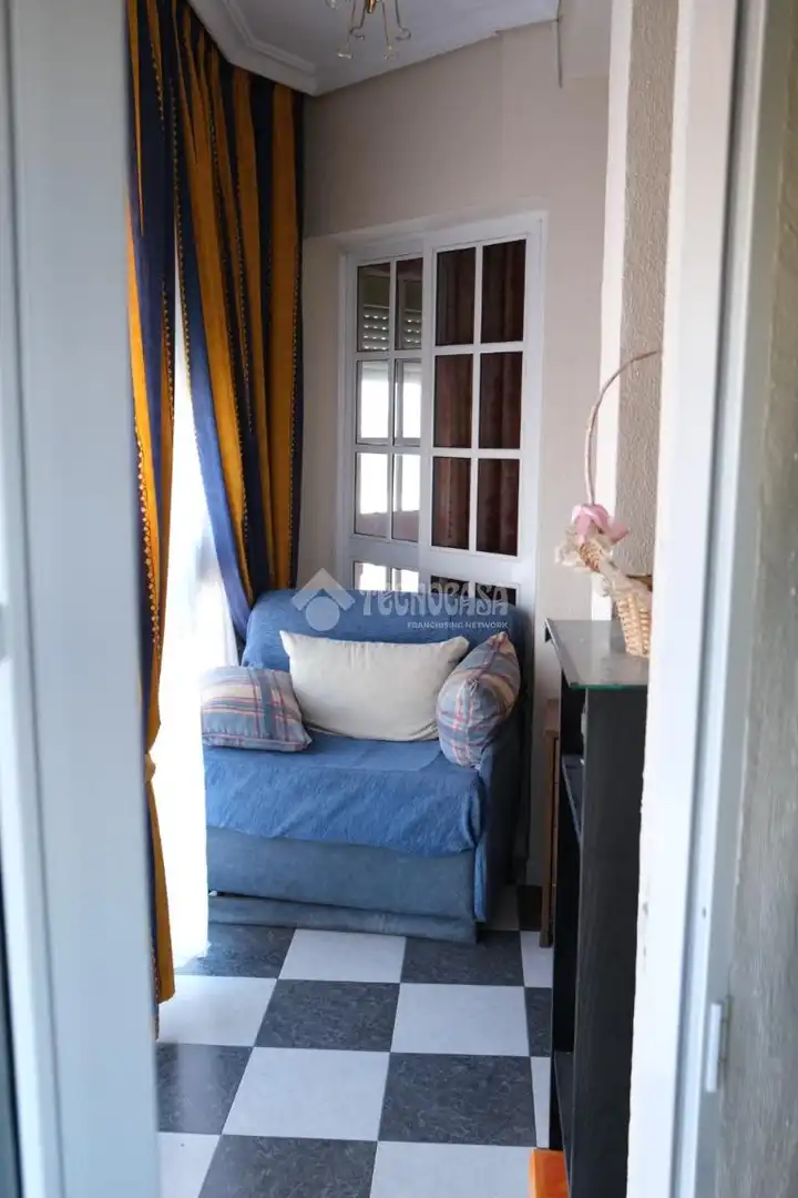 Flat with terrace for sale in Cerro - Amate, imagen 2