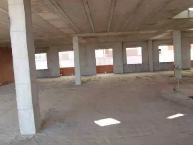 Edificio en venta en Los Montesinos, Alicante