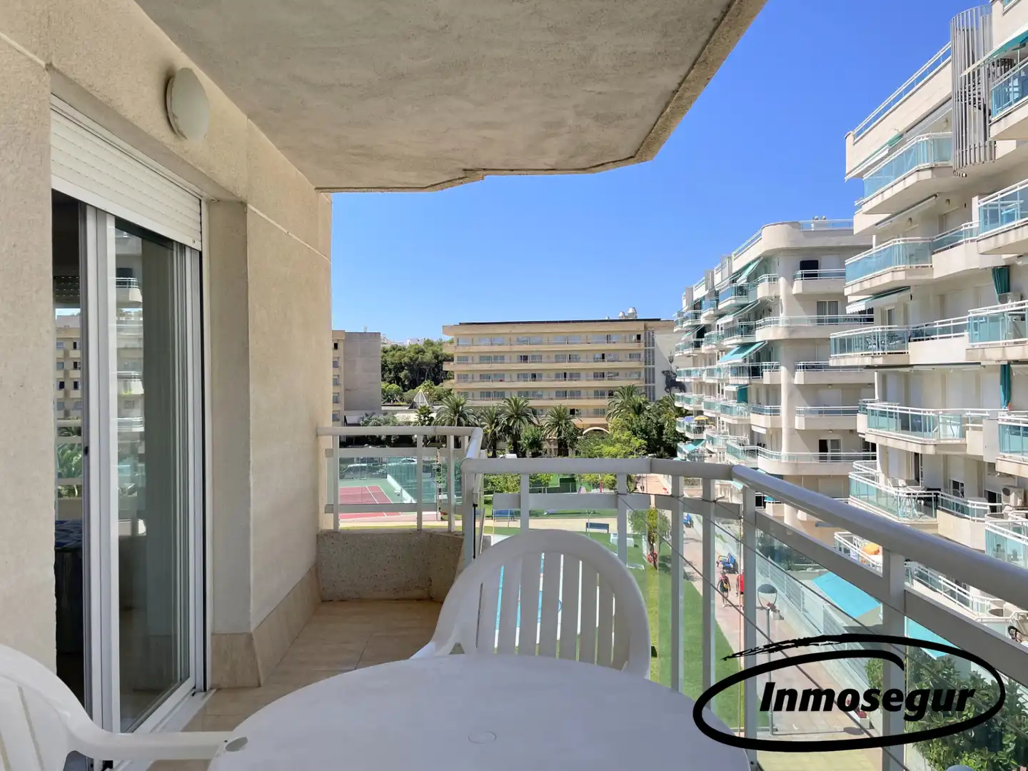 Habitación de Piso en venta en Salou con Calefacción, Terraza y Amueblado