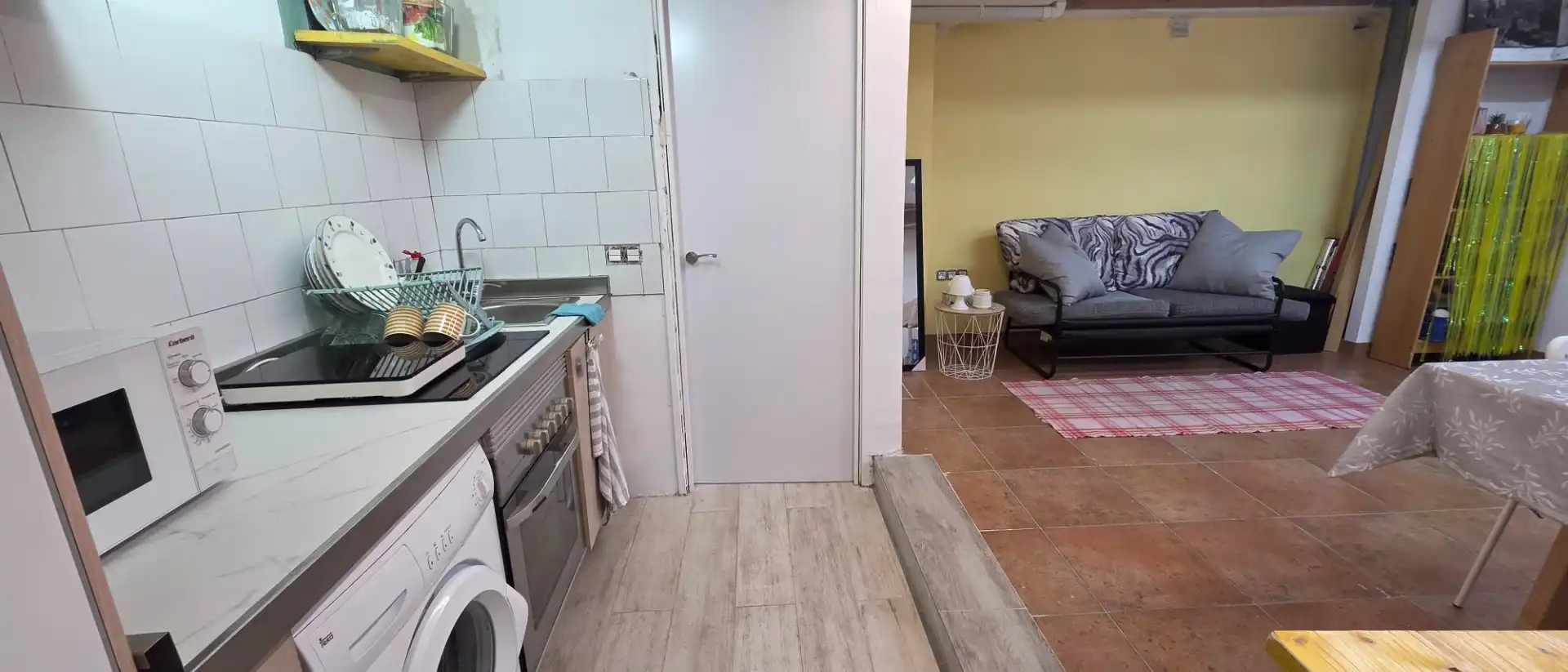 Cocina de Local en venta en Valencia con Aire acondicionado
