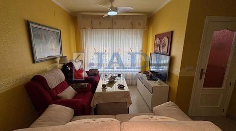 Foto 4 de Casa adosada en venda a Valdepeñas, Ciudad Real