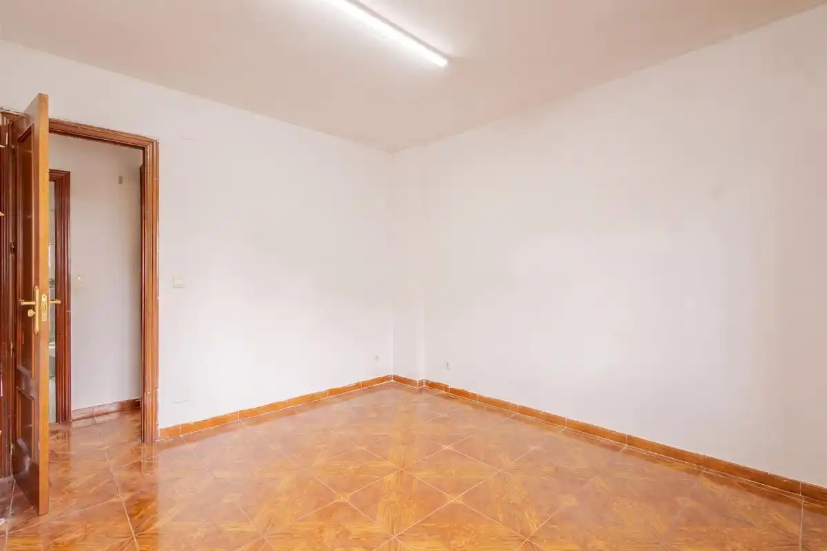 Wohnung zum Verkauf in Parla mit Heizung