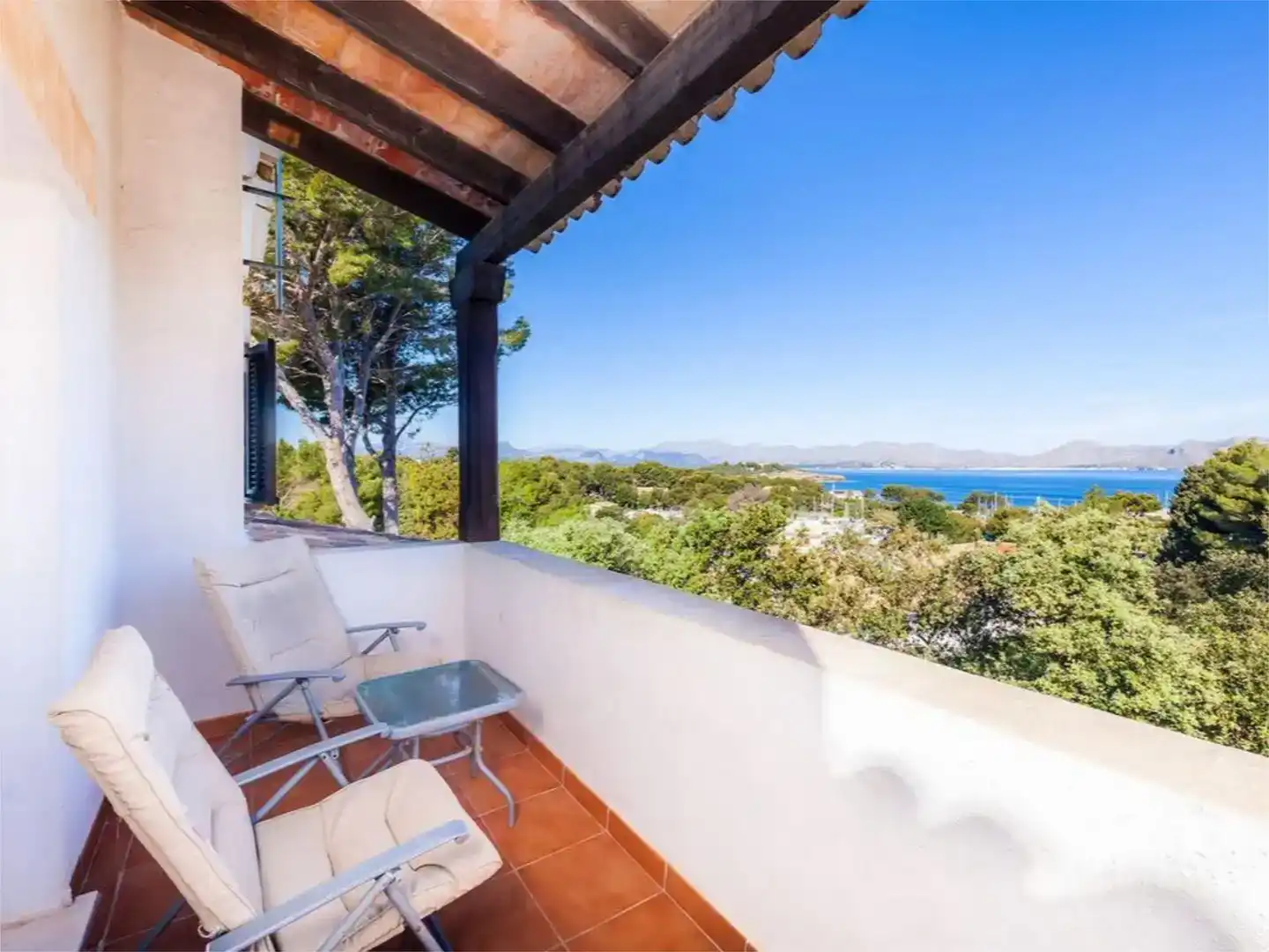 Terrasse von Country house zur Miete in Alcúdia mit Klimaanlage, Privatgarten und Parkett