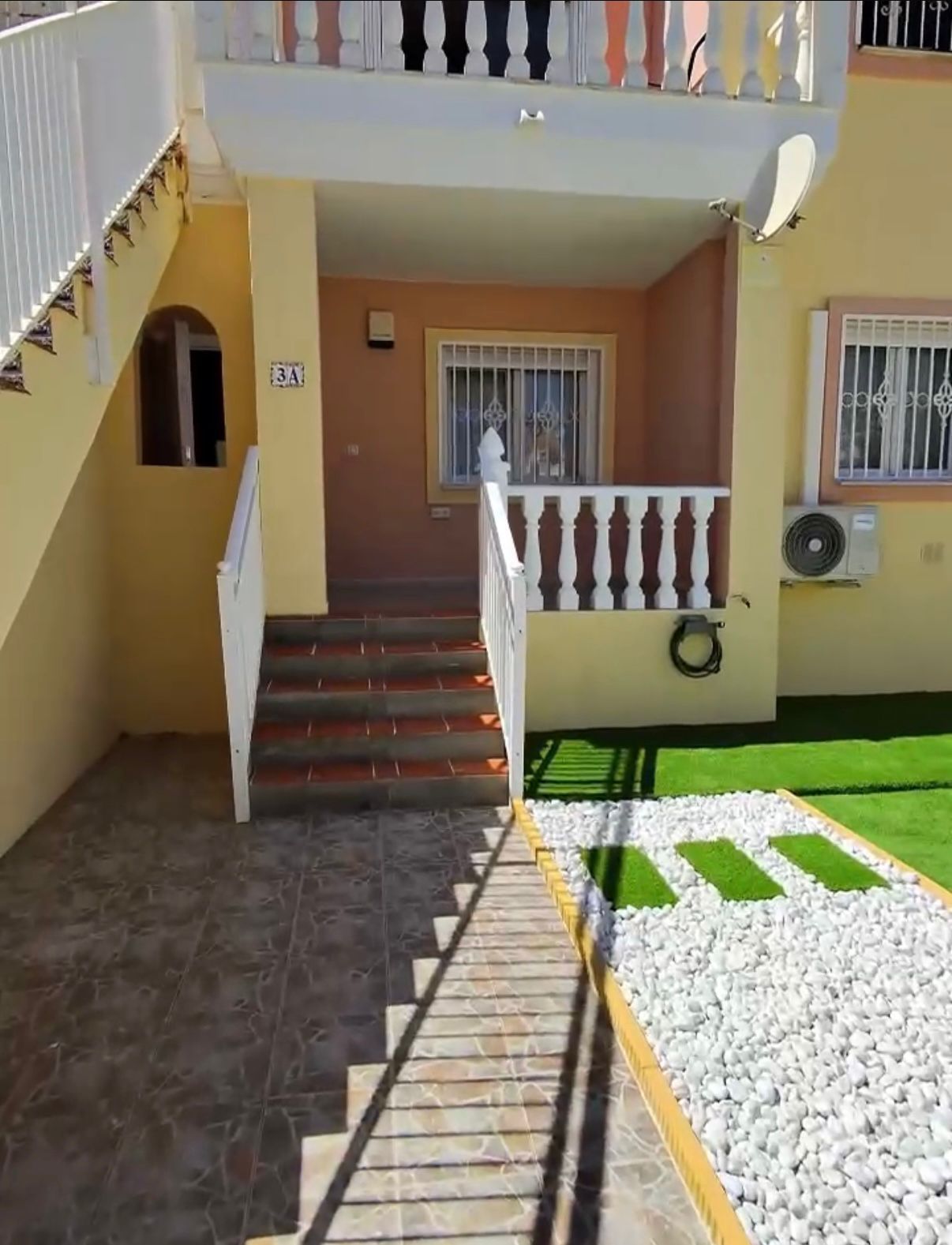 Casa o xalet en venda en Orihuela amb Aire condicionat, Calefacció i Jardí privat