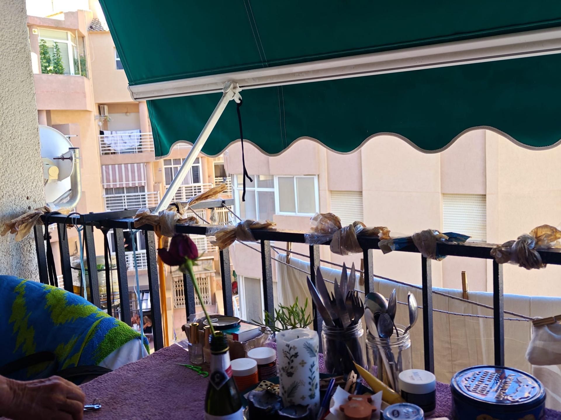 Terrassa de Estudi en venda en Torrevieja amb Aire condicionat, Terrassa i Balcó
