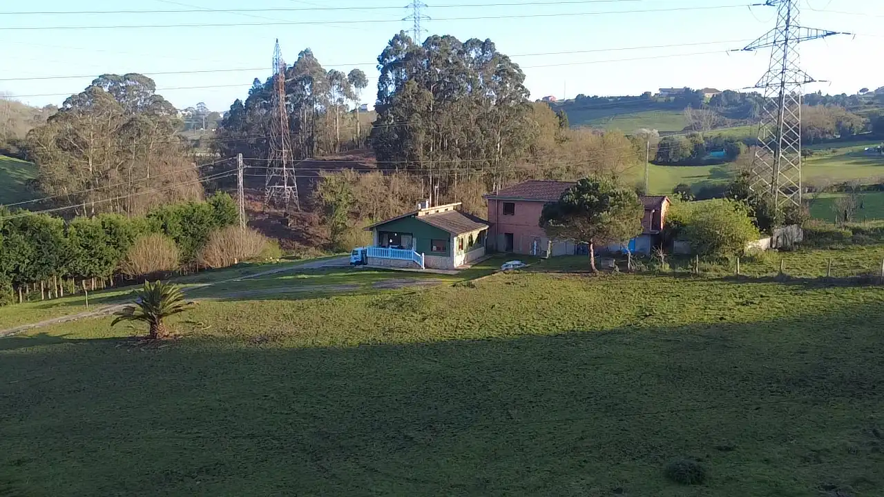 Haus oder Chalet zur Miete in Gijón  mit Heizung, Privatgarten und Möbliert