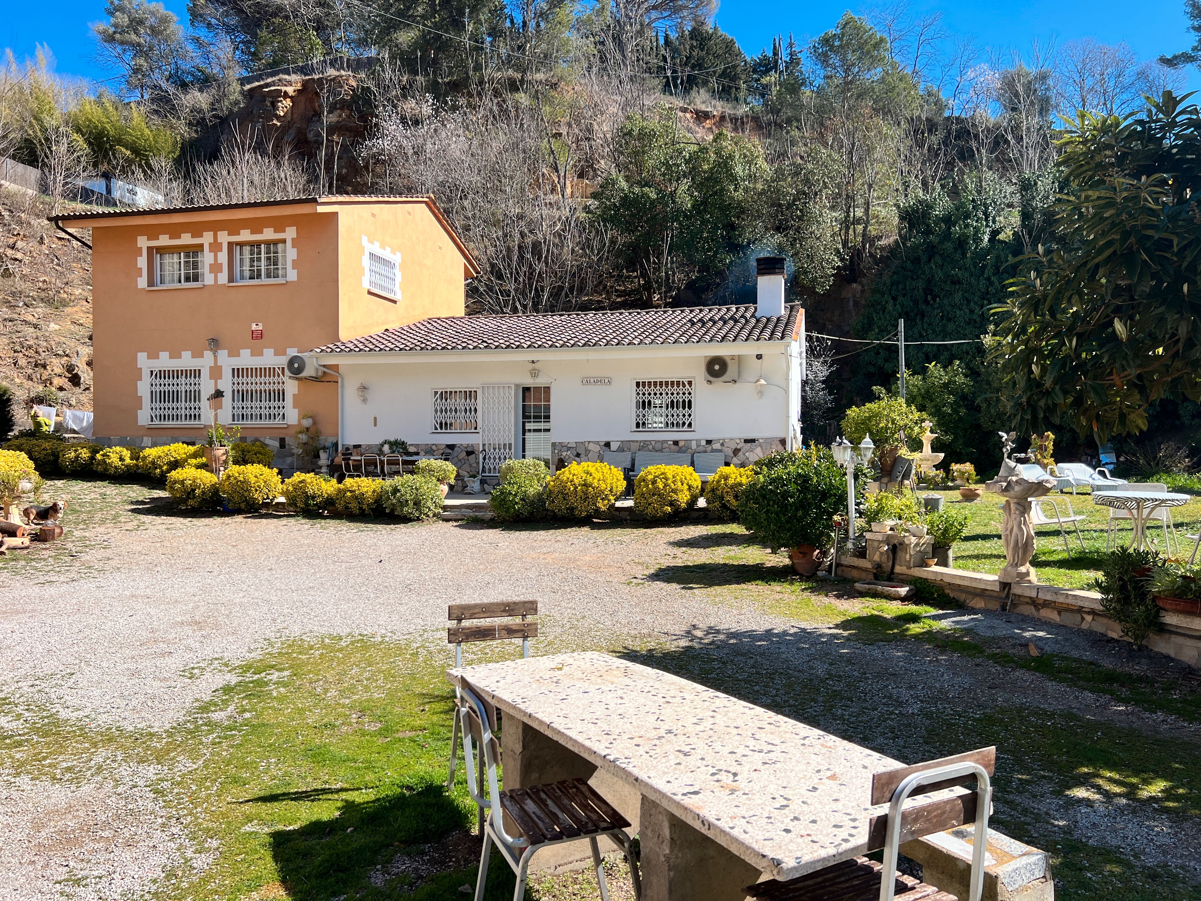 Garden of House or chalet for sale in Girona Capital  with Air Conditioner, Private garden and Terrace