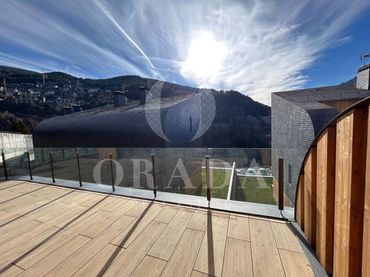 Casa amb jardí en venda a L'Aldosa - Anyós