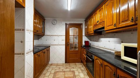 Foto 3 de Piso en venta en La Roureda, Sabadell