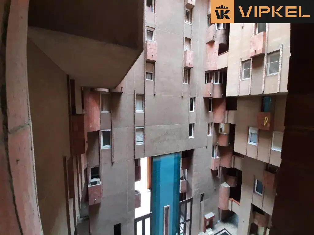 Vista exterior de Pis en venda en Sant Just Desvern amb Moblat, Rentadora i Microones
