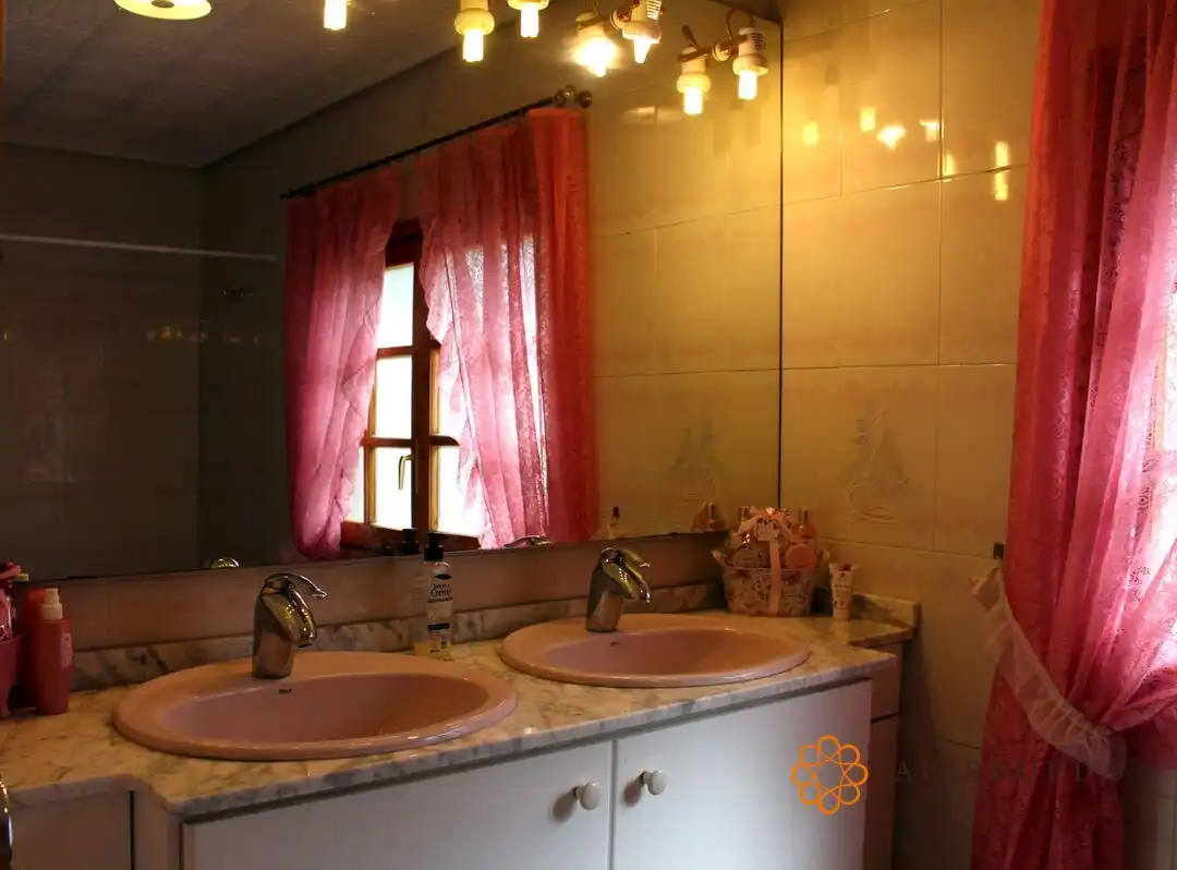 Baño de Casa o chalet en venta en Quinto con Calefacción y Trastero