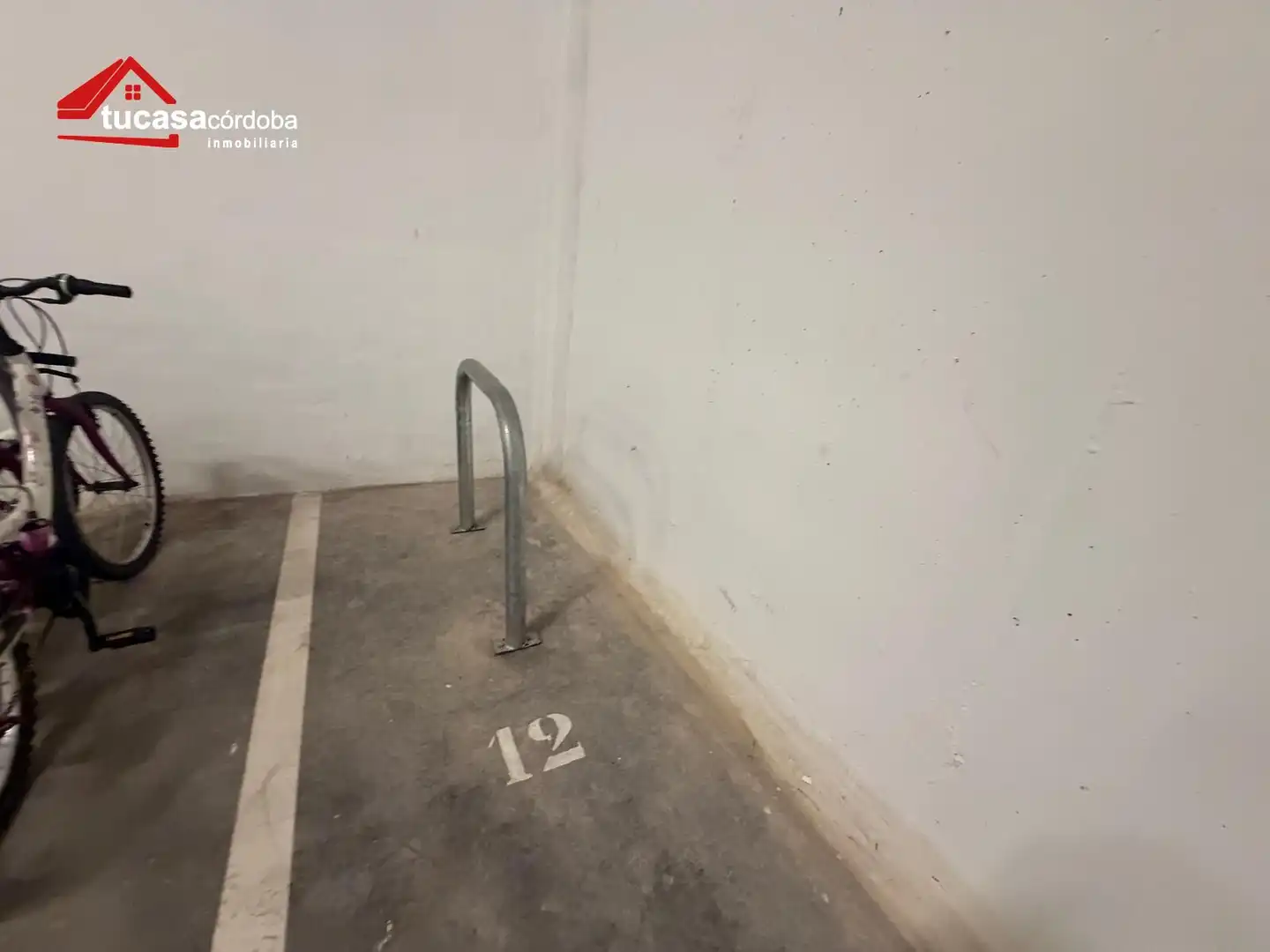 Parking de Planta baja en venta en Córdoba con Aire acondicionado, Terraza y Trastero
