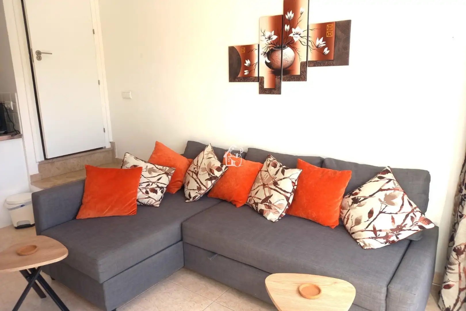 Sala d'estar de Casa adosada de lloguer en Orihuela amb Aire condicionat, Jardí privat i Terrassa