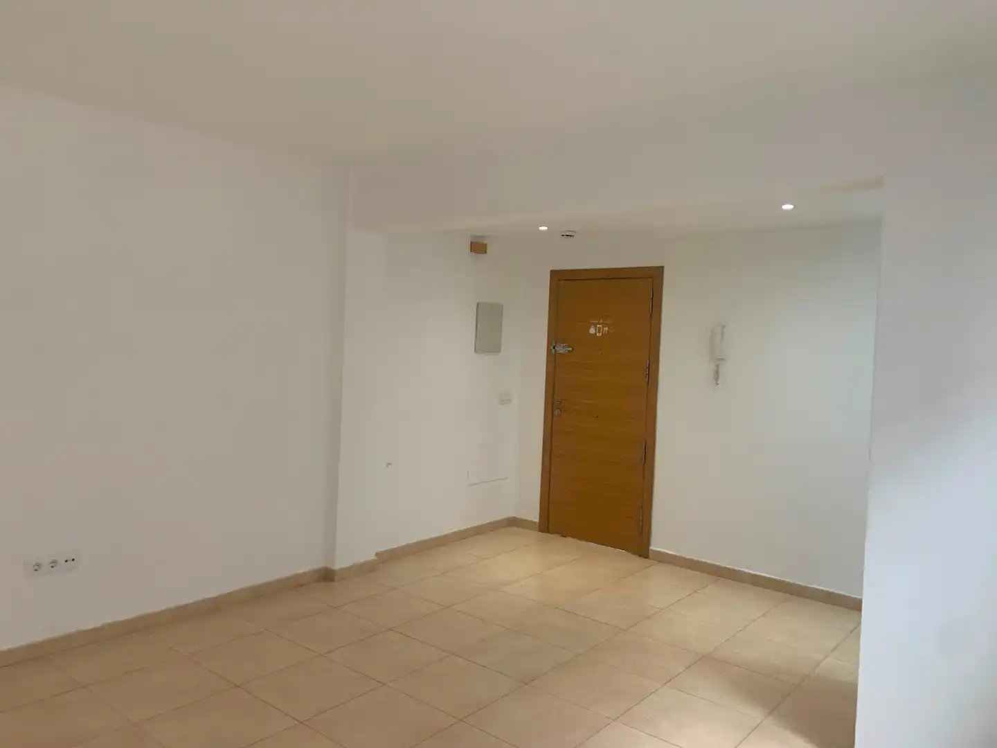 Wohnung zur Miete in Sevilla mit Klimaanlage, Heizung und Waschmaschine