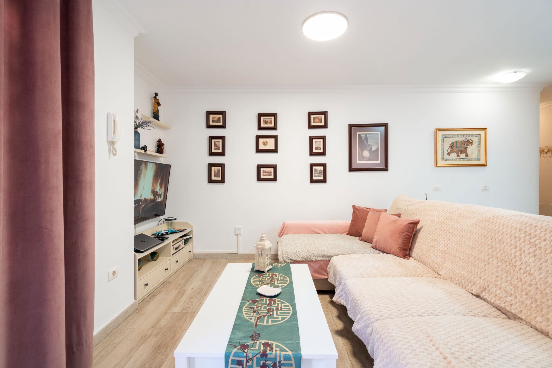 Living room of Flat for sale in La Orotava  with Terrace and Storage room