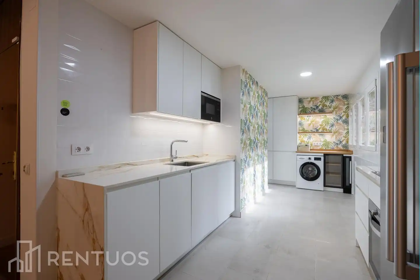 Wohnung zur Miete in Calle del Poeta Esteban de Villegas, Jerónimos