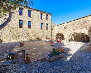 Vista exterior de Casa o xalet en venda en Pedret i Marzà amb Aire condicionat, Calefacció i Terrassa