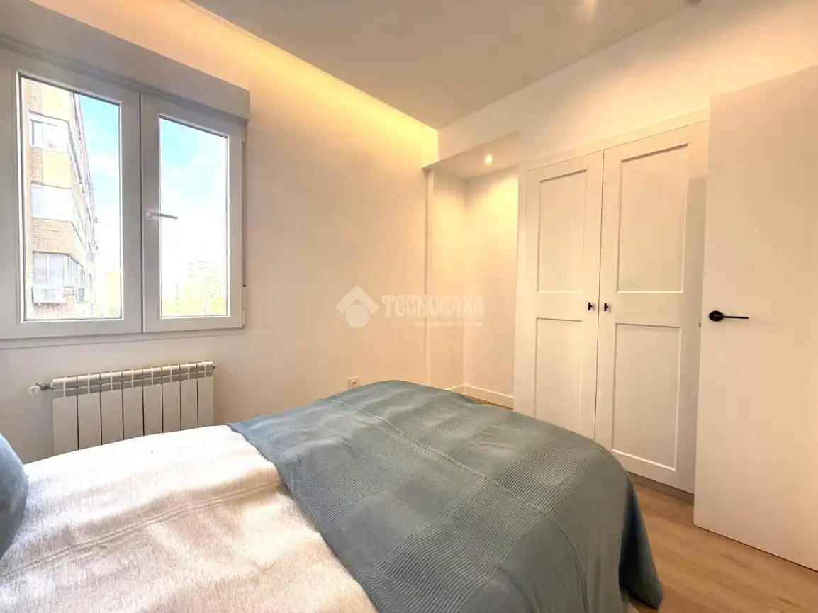 Habitación de Piso en venta en Chamartín