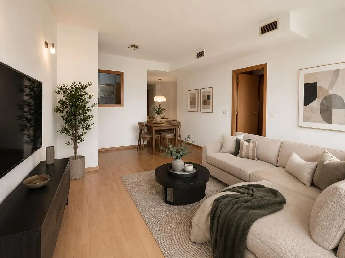 Piso con ascensor en venta en Carrer del Mar