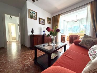 Piso con piscina en venta en Valdelagrana