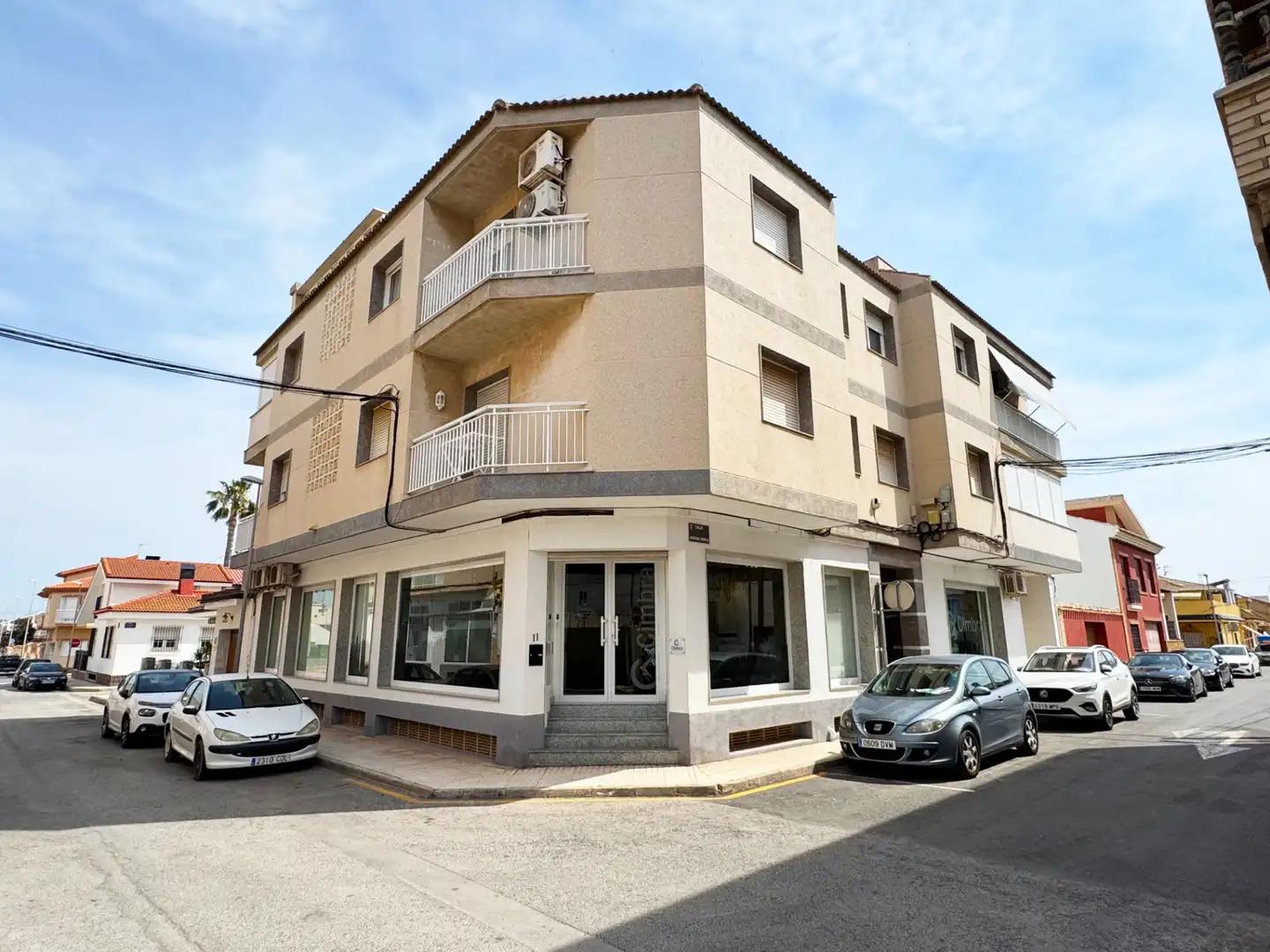 Vista exterior de Àtic en venda en Pilar de la Horadada amb Aire condicionat, Parquet i Terrassa
