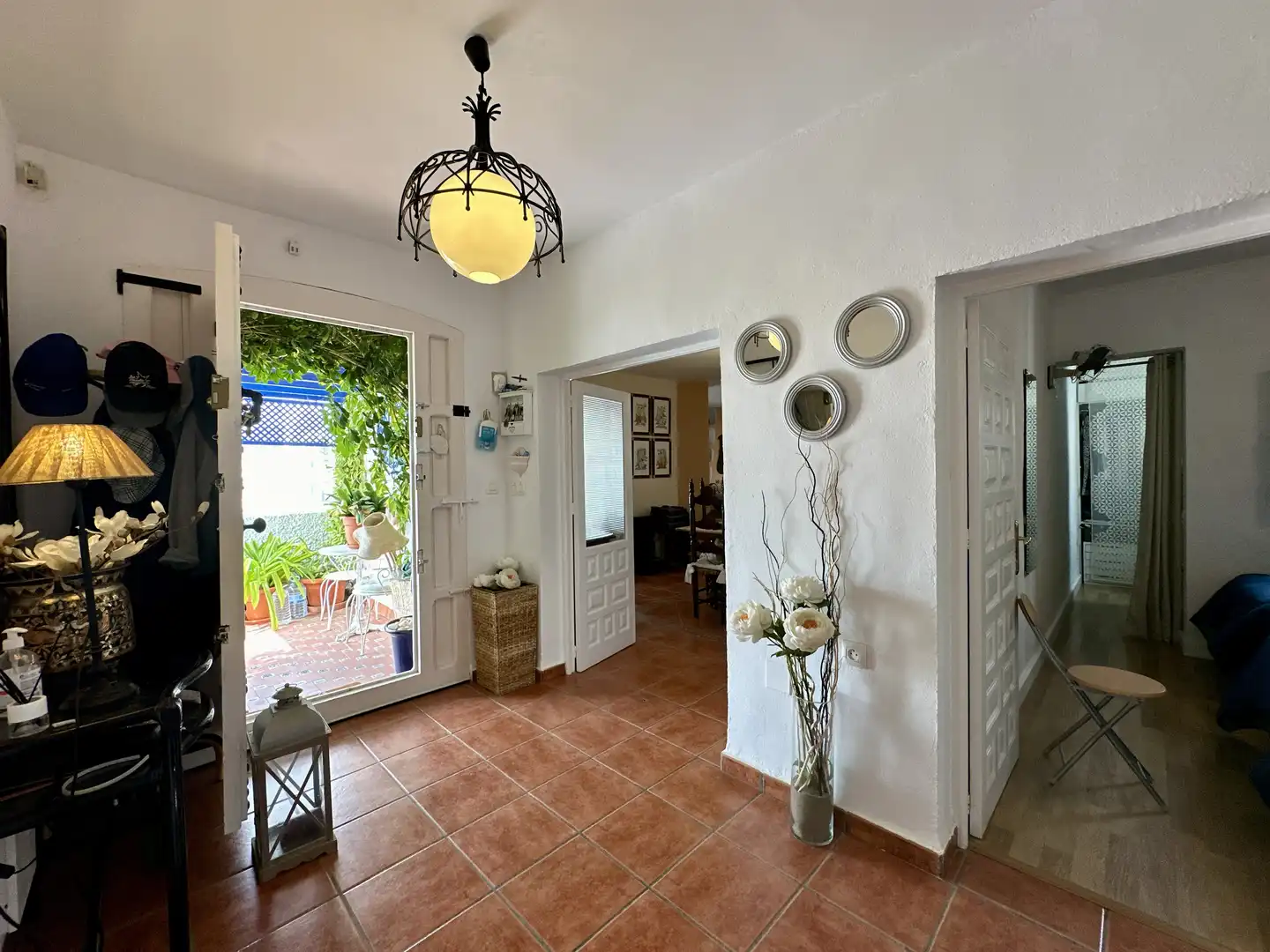 Houses for sale in Calle Montemar, San José