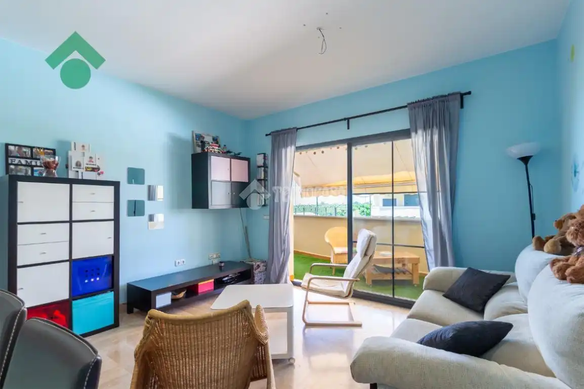 Sala d'estar de Pis en venda en Vélez-Málaga amb Aire condicionat, Terrassa i Traster