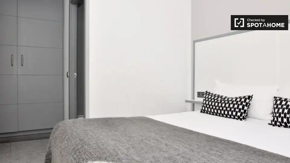 Piso con terraza en alquiler en Gràcia, imagen 10